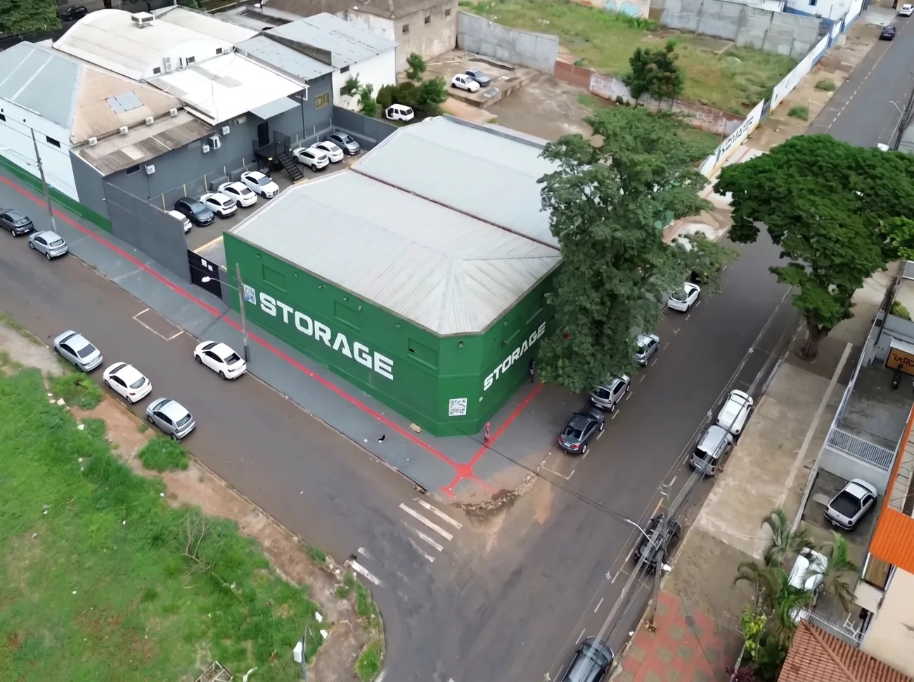 Vista aérea da unidade do Hangar Storage em Maringá